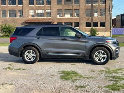 Carbonized Gray Metallic 2023 Ford Explorer XLT