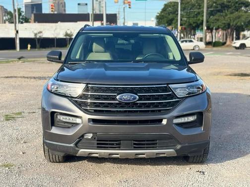 Carbonized Gray Metallic 2023 Ford Explorer XLT