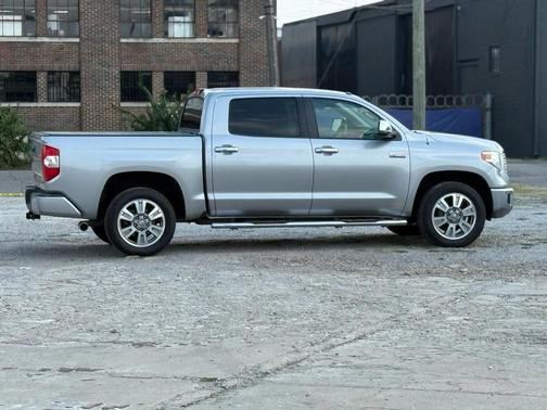 2015 Toyota Tundra Platinum