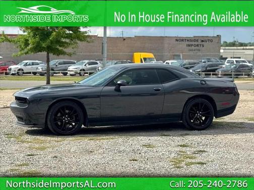 2017 Dodge Challenger SXT
