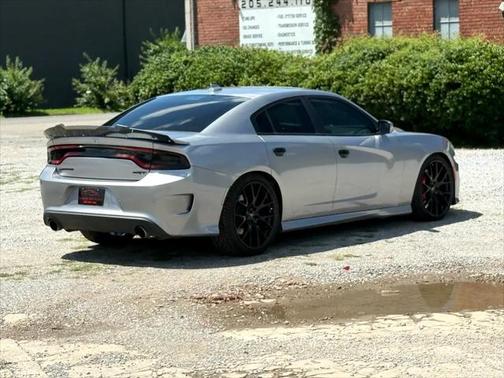 2016 Dodge Charger SRT 392