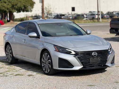 2023 Nissan Altima 2.5 SL