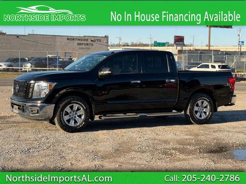 2019 Nissan Titan SV