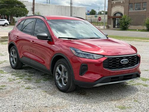 Rapid Red Metallic Tinted Clearcoat 2025 Ford Escape ST-Line