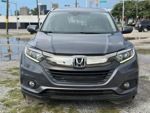 Gray 2021 Honda HR-V EX-L