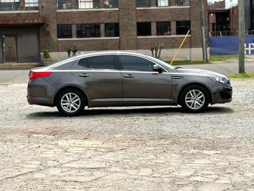 2011 Kia Optima LX