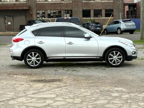 2017 INFINITI QX50 Base