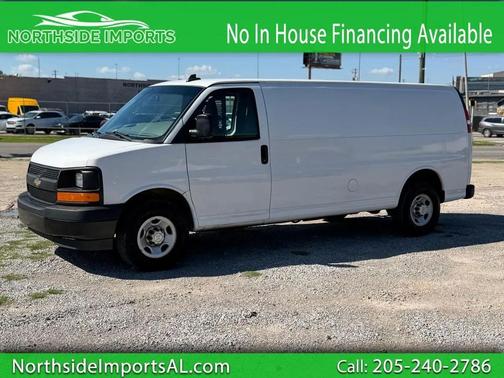 Summit White 2017 Chevrolet Express 2500 Work Van