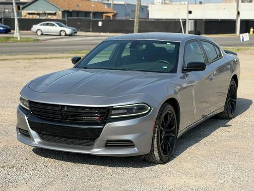 2018 Dodge Charger SXT