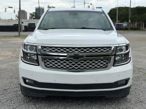 White 2018 Chevrolet Tahoe LT