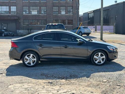 2013 Volvo S60 T5