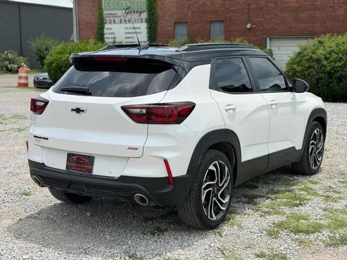White 2024 Chevrolet Trailblazer RS