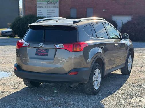 2014 Toyota RAV4 LE