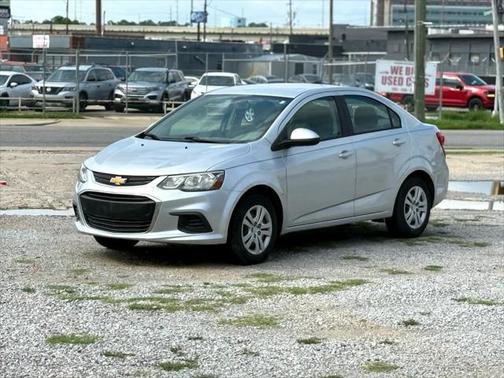 2017 Chevrolet Sonic LS