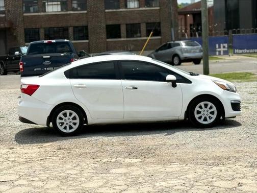 2016 Kia Rio LX