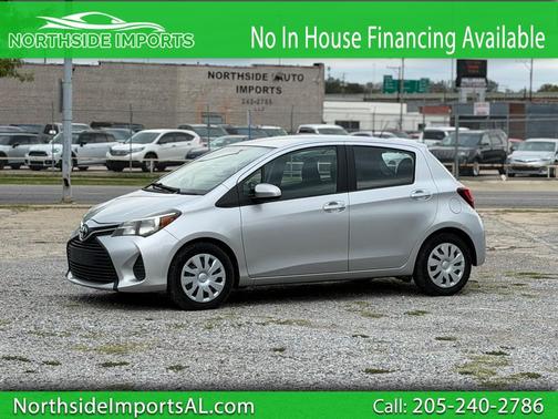2016 Toyota Yaris LE
