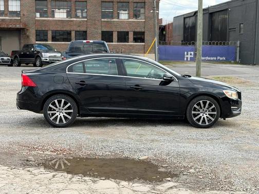 2017 Volvo S60 Inscription T5