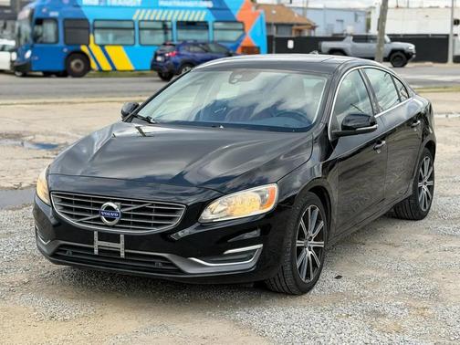 2017 Volvo S60 Inscription T5