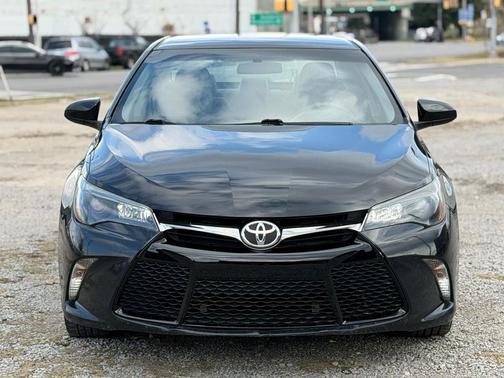 2016 Toyota Camry XLE