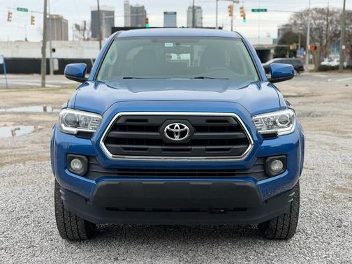 2016 Toyota Tacoma SR5