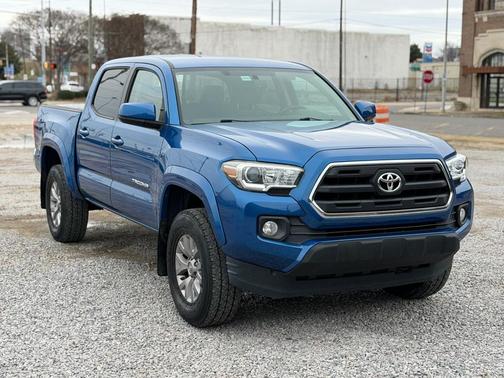 2016 Toyota Tacoma SR5