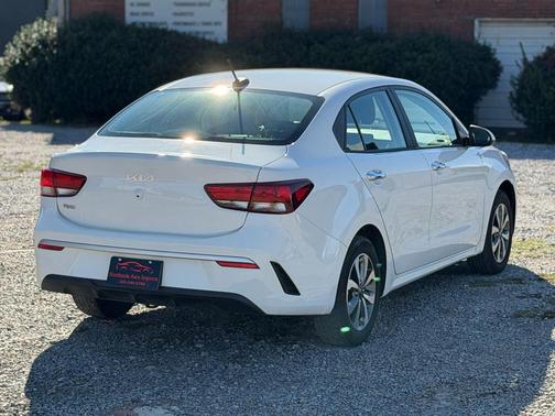 2023 Kia Rio LX