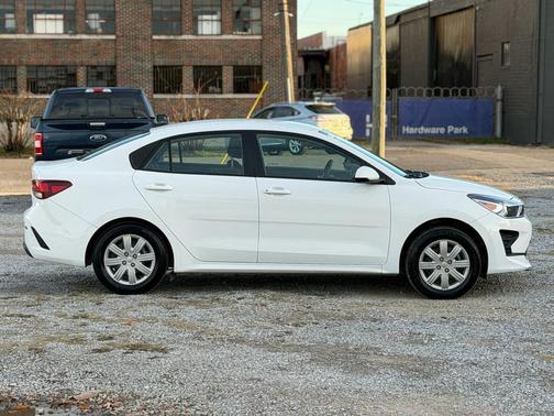 2023 Kia Rio LX