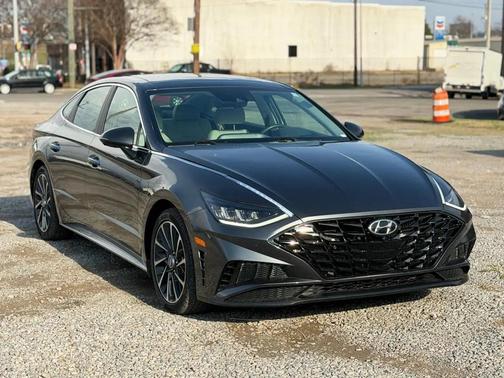 2022 Hyundai SONATA Limited