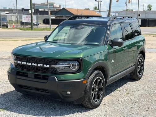 Eruption Green Metallic 2025 Ford Bronco Sport Outer Banks