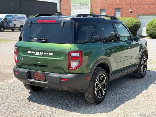 Eruption Green Metallic 2025 Ford Bronco Sport Outer Banks