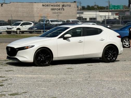 2024 Mazda Mazda3 FWD w/Preferred Package