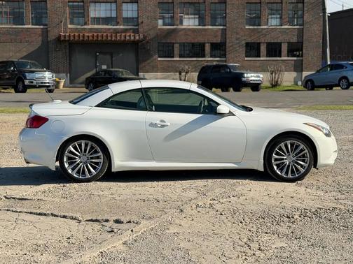 Moonlight White 2012 INFINITI G37 Base