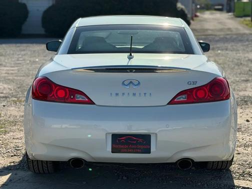 Moonlight White 2012 INFINITI G37 Base