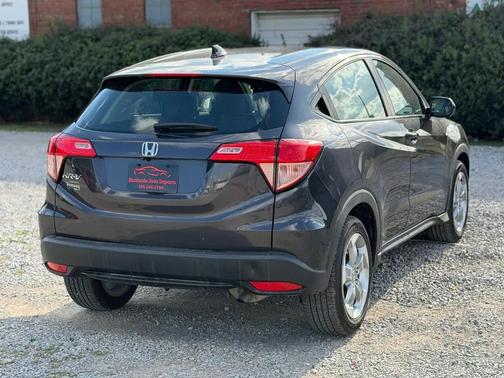 2017 Honda HR-V LX