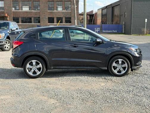 2017 Honda HR-V LX