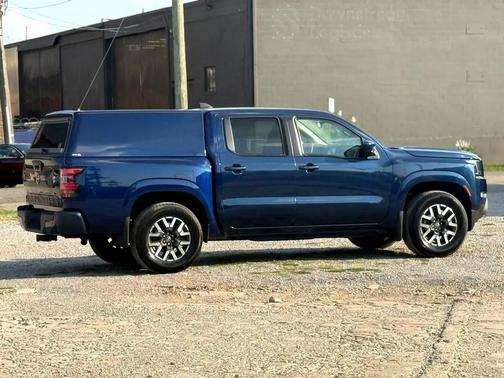 2022 Nissan Frontier SV