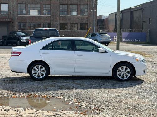 2011 Toyota Camry SE