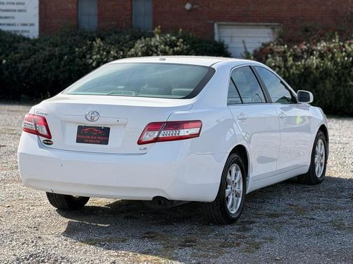 2011 Toyota Camry SE