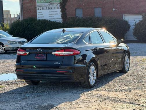 2019 Ford Fusion Hybrid SE