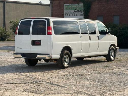 2013 Chevrolet Express 3500 LT