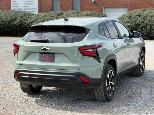 2024 Chevrolet Trax FWD 1RS