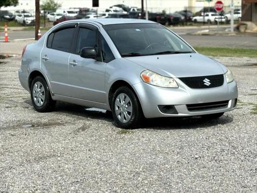 2010 Suzuki SX4 LE Popular