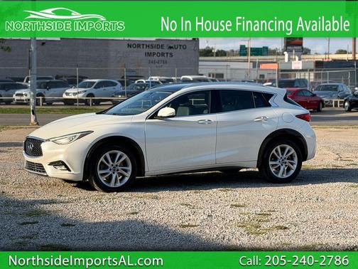 2018 INFINITI QX30 Premium