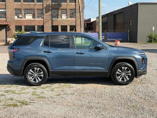 Lakeshore Blue Metallic 2025 Chevrolet Equinox 1LT