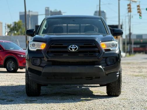 2016 Toyota Tacoma SR5