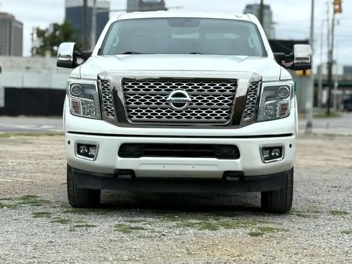 2017 Nissan Titan XD Platinum Reserve