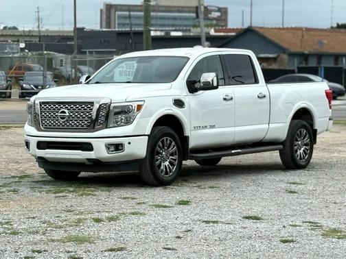 2017 Nissan Titan XD Platinum Reserve