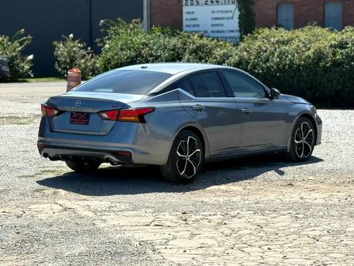 2024 Nissan Altima SR FWD