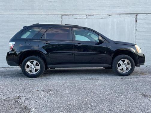 Photo 4 of 30 of 2009 Chevrolet Equinox LS