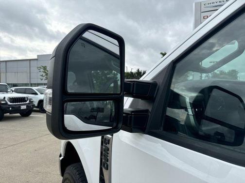 2023 Ford F-250 XLT